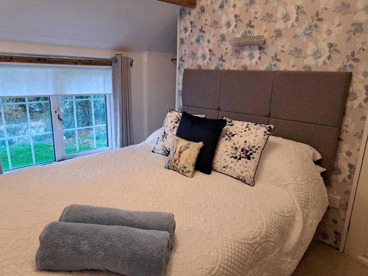Saughall Mill Farm Cottage Chester Exterior photo