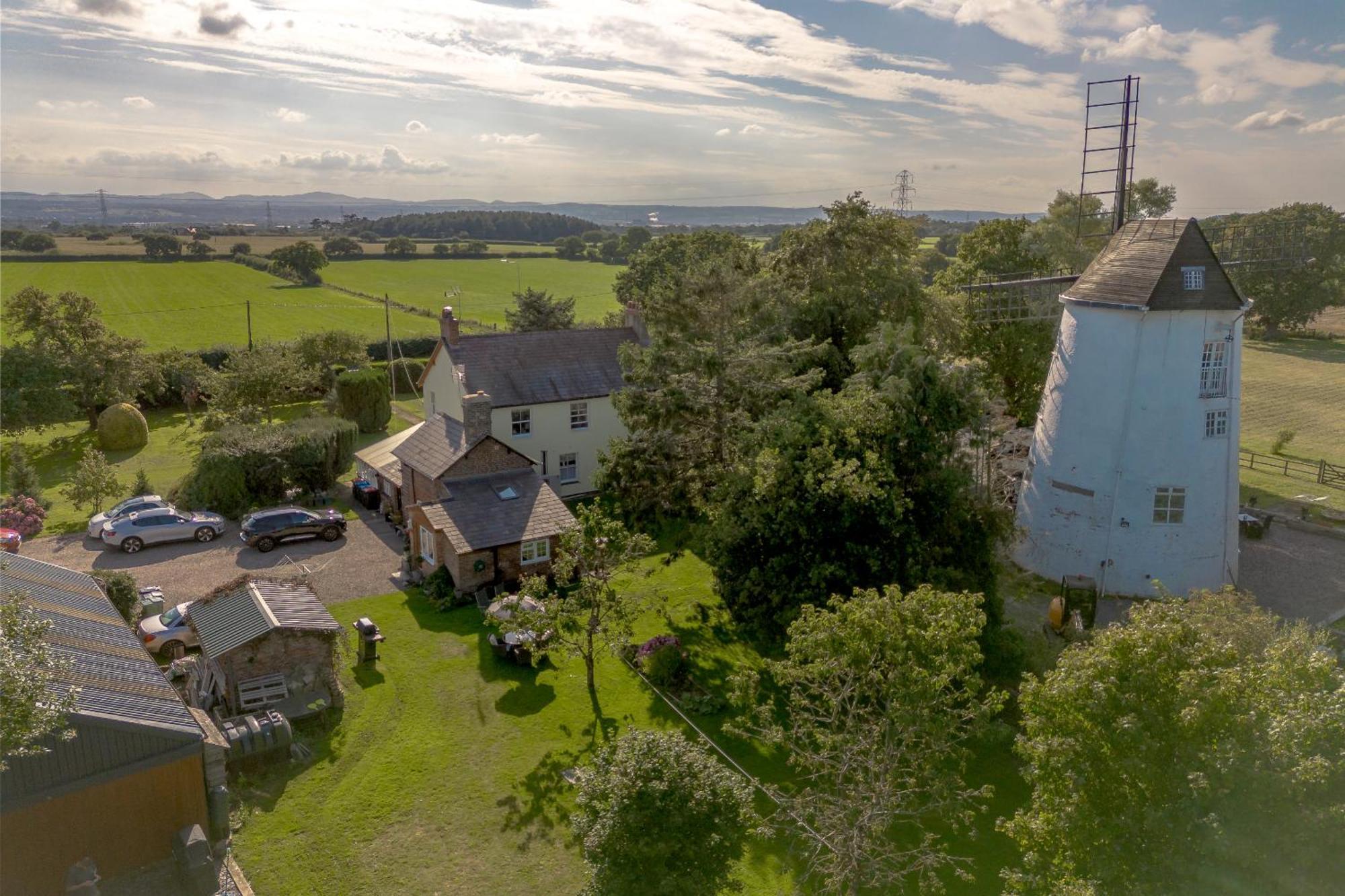 Saughall Mill Farm Cottage Chester Exterior photo